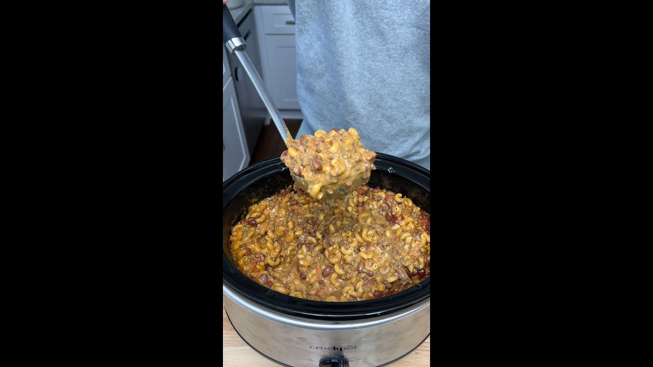 Crockpot Cowboy Mac n' Cheese